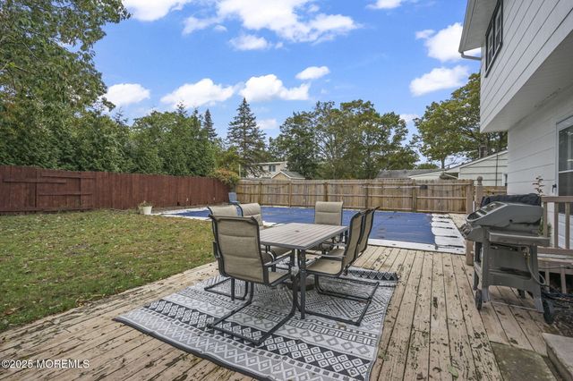 432 18th Avenue, Brick, NJ 08724