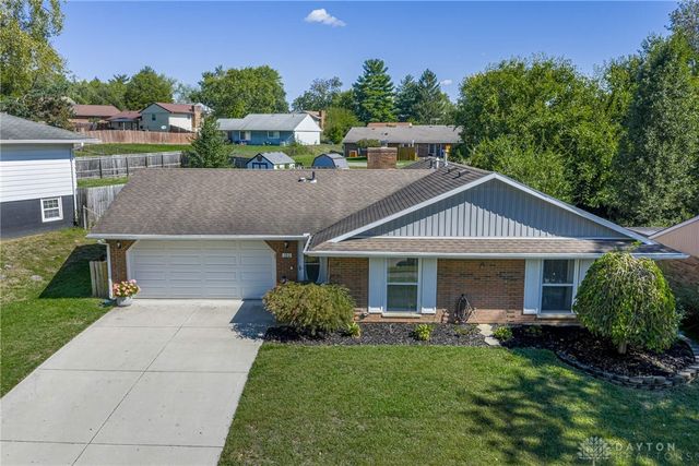 180 Teakwood Lane, Springboro, OH 45066