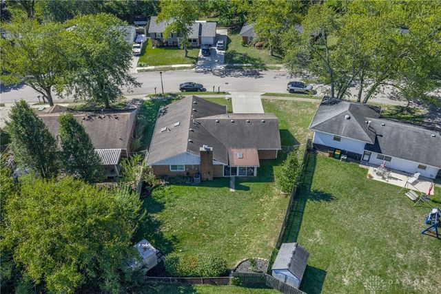 180 Teakwood Lane, Springboro, OH 45066