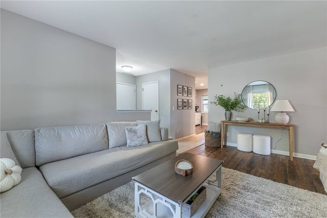 180 Teakwood Lane, Springboro, OH 45066