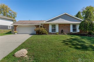 180 Teakwood Lane, Springboro, OH 45066