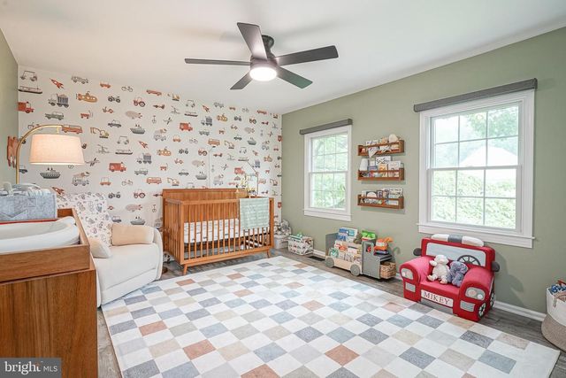 64 FOXWOOD DR, Moorestown, NJ 08057