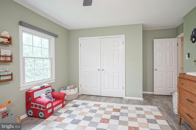 64 FOXWOOD DR, Moorestown, NJ 08057