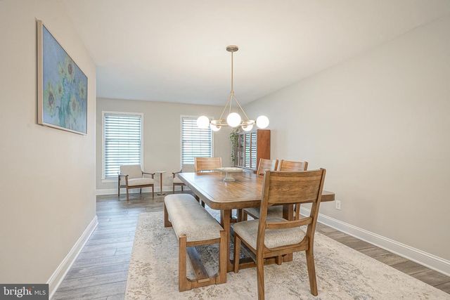 64 FOXWOOD DR, Moorestown, NJ 08057