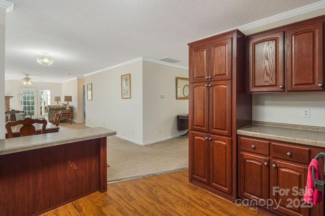 686 Sam Jones Road, Burnsville, NC 28714