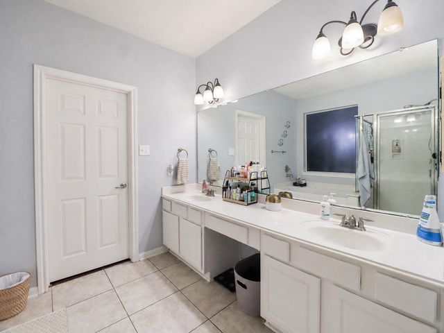1752 Silver Bend Drive, Dickinson, TX 77539