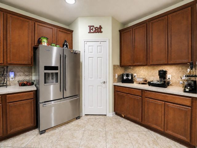 1752 Silver Bend Drive, Dickinson, TX 77539