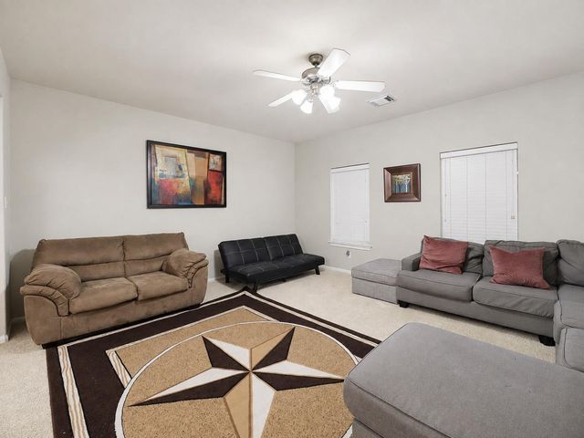 1752 Silver Bend Drive, Dickinson, TX 77539