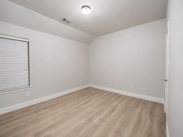 1752 Silver Bend Drive, Dickinson, TX 77539