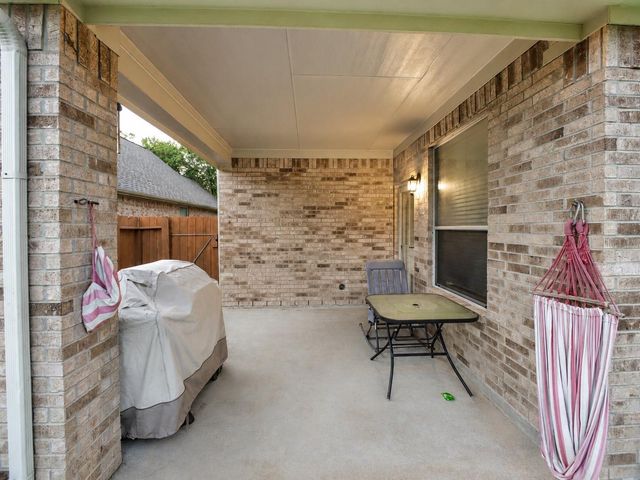 1752 Silver Bend Drive, Dickinson, TX 77539