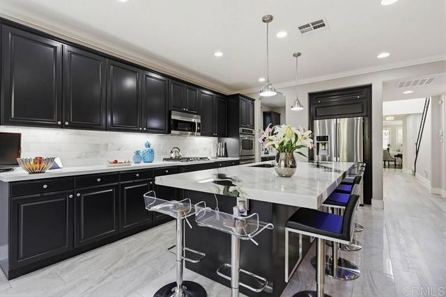 1539 Clifftop Avenue, San Marcos, CA 92078