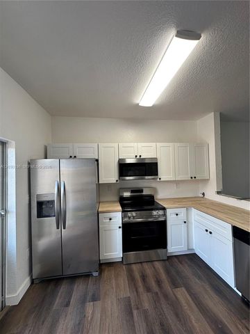 13757 SW 170th Terrace 13757, Miami, FL 33177
