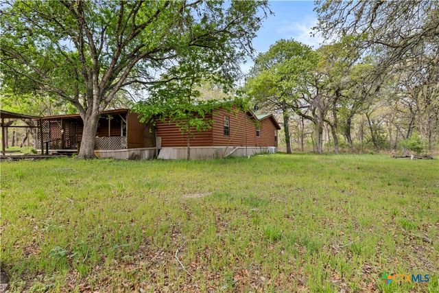 1189 Vivroux Ranch Road, Seguin, TX 78155