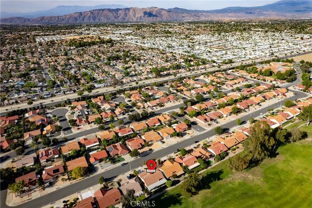 2095 Silver Oak Way, Hemet, CA 92545