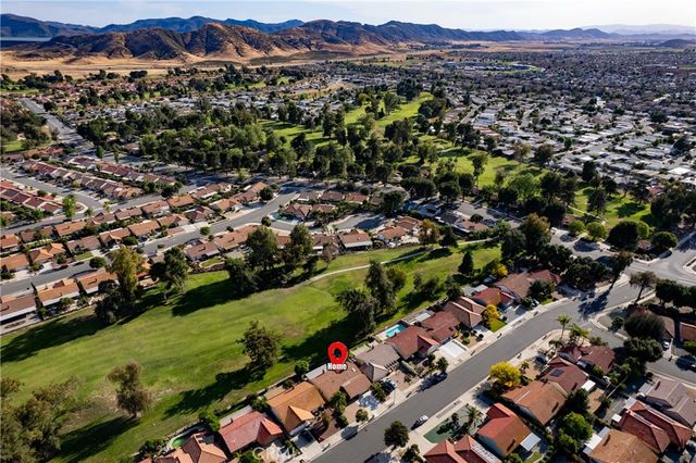2095 Silver Oak Way, Hemet, CA 92545