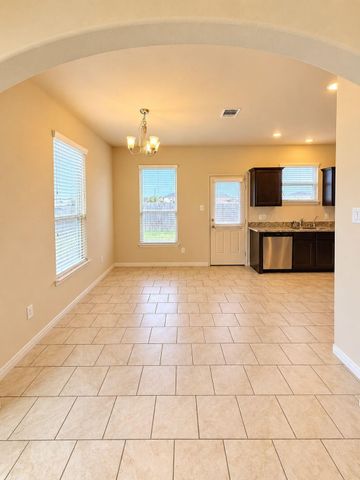 10111 Tallcrest Lane, Tomball, TX 77375