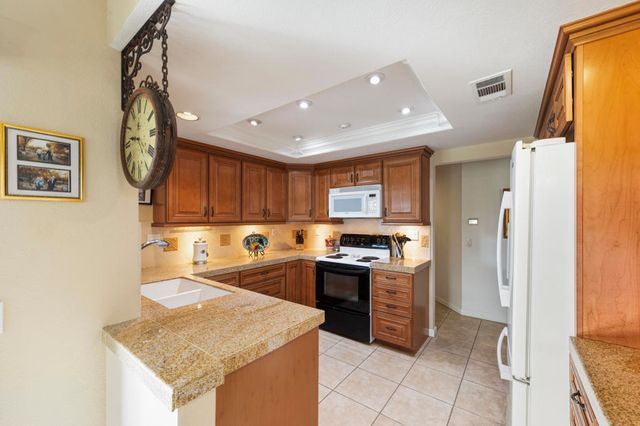 41350 Kansas Street 5019, Palm Desert, CA 92211