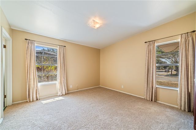 734 Santa Elena Dr, Kingsville, TX 78363