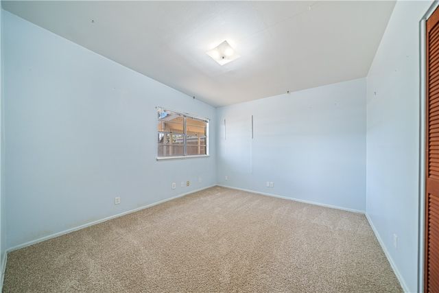 734 Santa Elena Dr, Kingsville, TX 78363