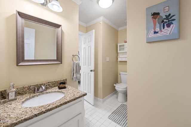 105 Loch Bend Lane, Cary, NC 27518