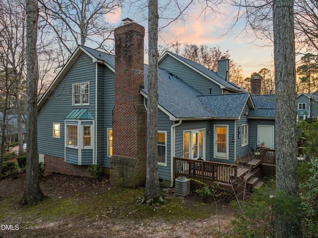 105 Loch Bend Lane, Cary, NC 27518