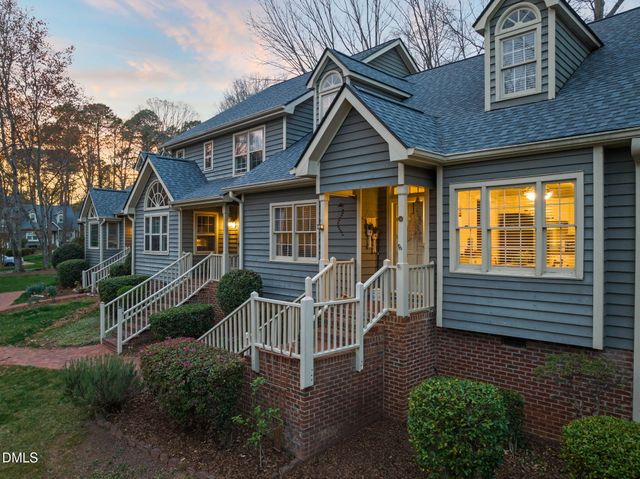 105 Loch Bend Lane, Cary, NC 27518