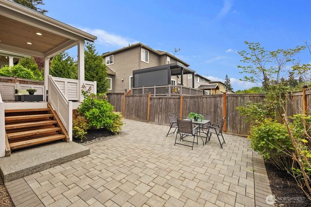 11500 174th Avenue NE, Redmond, WA 98052