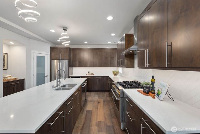 11500 174th Avenue NE, Redmond, WA 98052