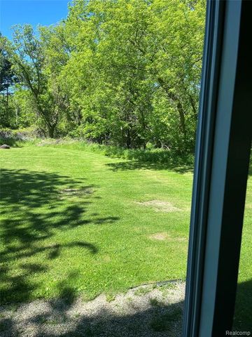 7057 Lapeer Road, Davison, MI 48423