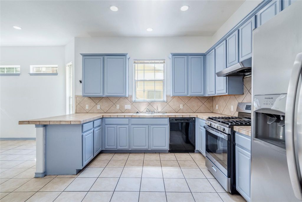 5503 Duval ST A, Austin, TX 78751