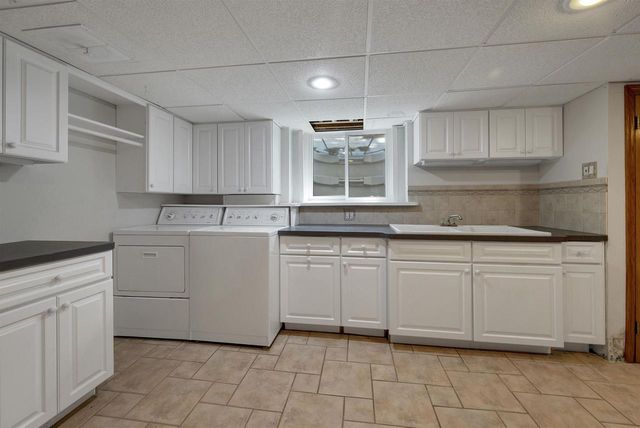 2657 PIONEER DRIVE, Green Bay, WI 54313
