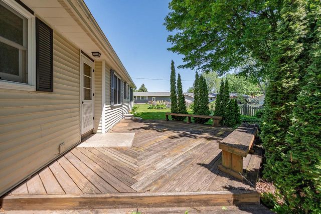 2657 PIONEER DRIVE, Green Bay, WI 54313