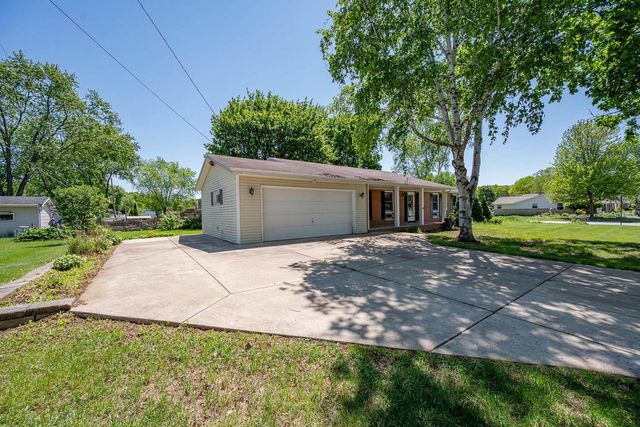 2657 PIONEER DRIVE, Green Bay, WI 54313