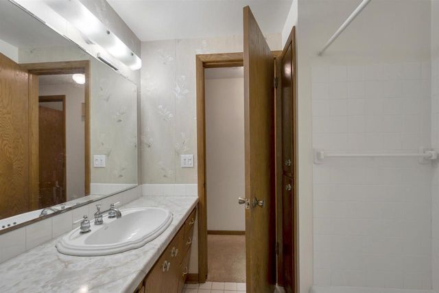 2657 PIONEER DRIVE, Green Bay, WI 54313