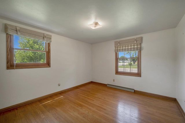 2657 PIONEER DRIVE, Green Bay, WI 54313