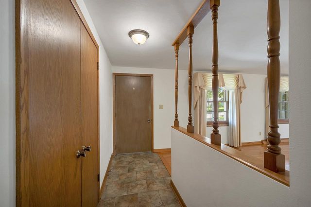 2657 PIONEER DRIVE, Green Bay, WI 54313