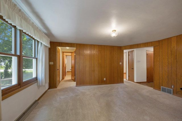 2657 PIONEER DRIVE, Green Bay, WI 54313