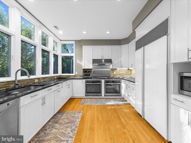 1 RIDOUT RD, Severna Park, MD 21146