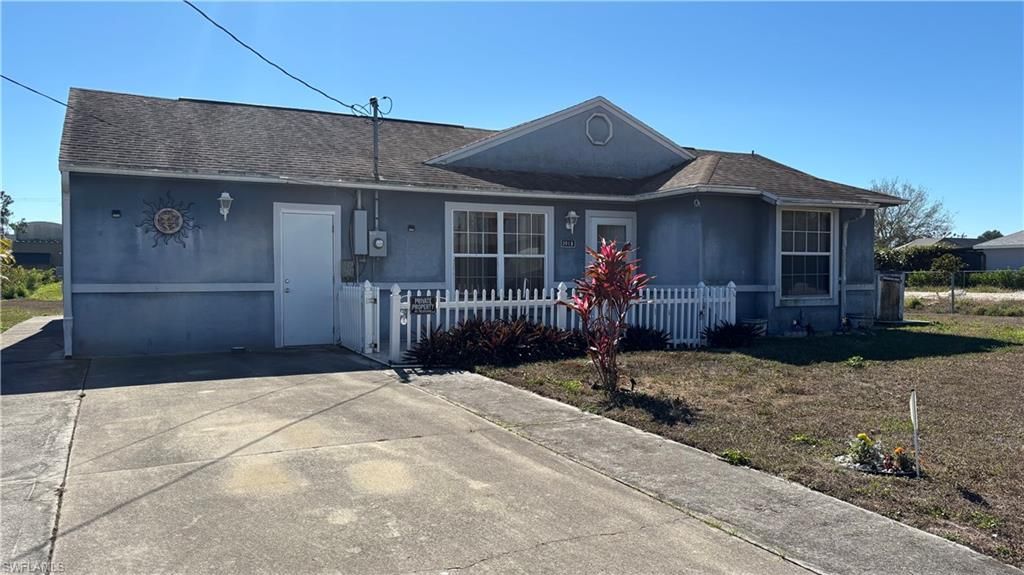 3015 6th ST W, LEHIGH ACRES, FL 33971 — exterior