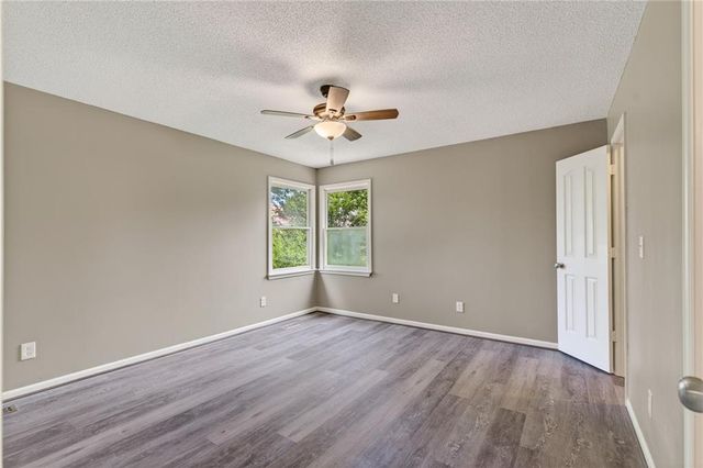 708 Autumn Drive, Belton, MO 64012