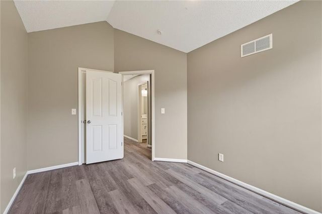 708 Autumn Drive, Belton, MO 64012
