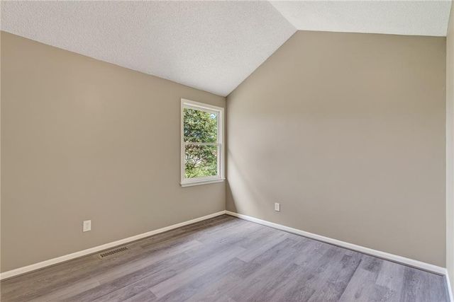 708 Autumn Drive, Belton, MO 64012