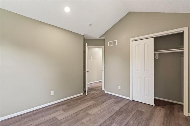 708 Autumn Drive, Belton, MO 64012