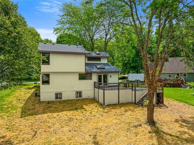 708 Autumn Drive, Belton, MO 64012