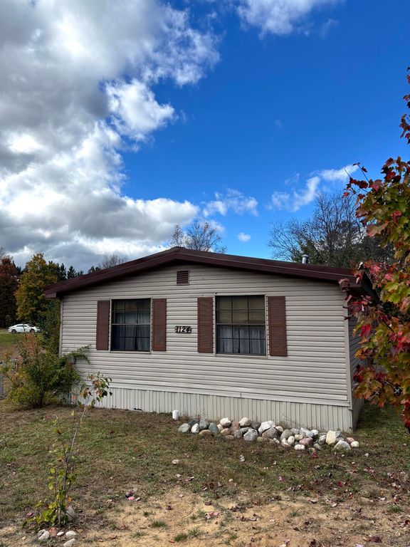 1124 Eddy School Road, Bellaire, MI 49615