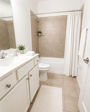 125 SE 34th Terrace 125, Homestead, FL 33033