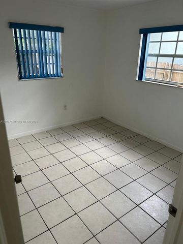 1923 SW 99th Ter, Miramar, FL 33025