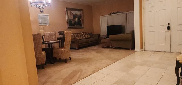 1829 MIRA LAGO CIRCLE, Ruskin, FL 33570