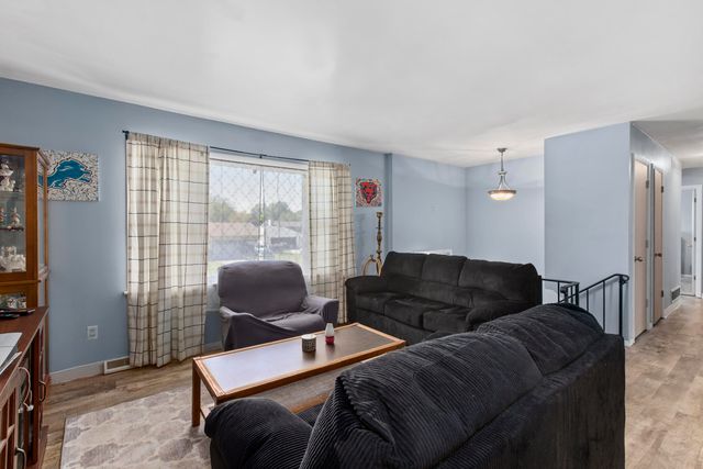 3193 Hickory Street, Portage, IN 46368