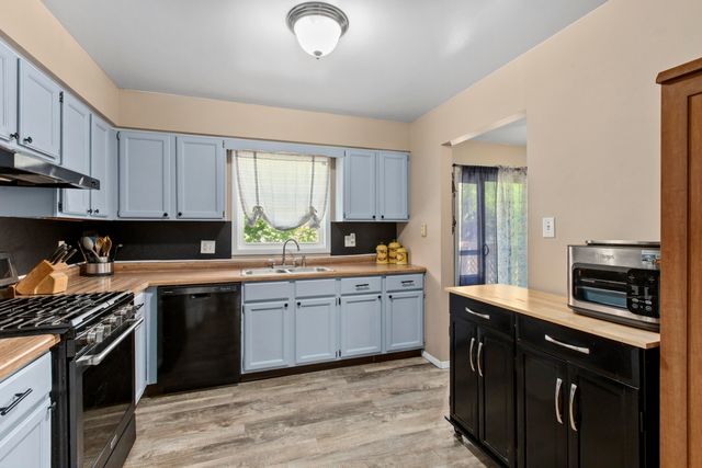 3193 Hickory Street, Portage, IN 46368